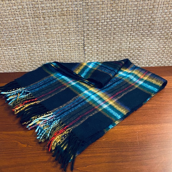 Weavers Workshop Other - 🌟HP🌟VTG Wool Scarf by Weavers Workshop Japan